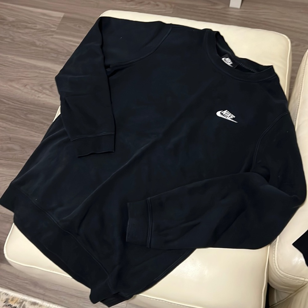 nike crewneck